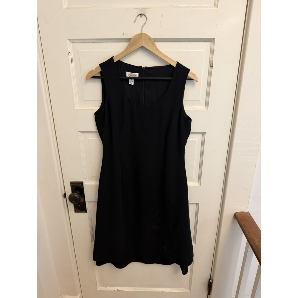 Talbots Vintage Women's Black Sleeveless A-Line Dress Embroidered Flowers Size 6